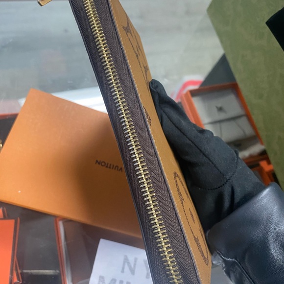 Louis Vuitton zippy long wallet - Picture 5 of 7